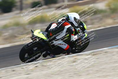 media/Sep-21-2025-TrackDaz (Sun) [[277c75b276]]/B Group/1220pm (Turn 2)/